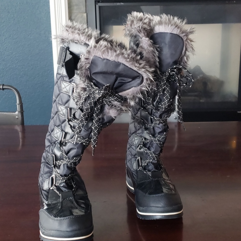 Aldo waterproof snow boots